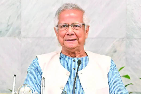 প্রধান উপদেষ্টার দূরদর্শী সিদ্ধান্ত এবং রাজনৈতিক দলের দায়িত্ব