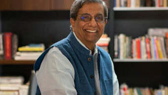 নতুন দিনে সত্যই সাহস-মতিউর রহমান