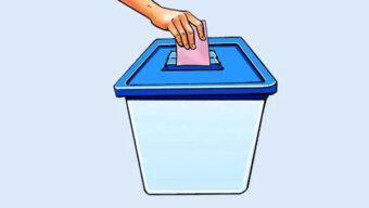 নির্বাচনি উত্তাপে দেশ