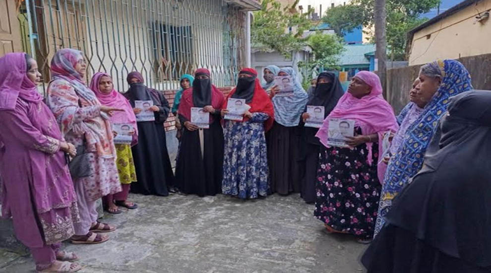 সিলেটে ধানের শীষের প্রচারণায় সামিয়া চৌধুরী