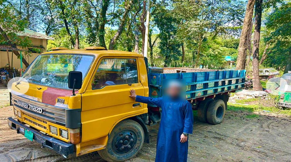 জেলা প্রশাসক সারোয়ার আলম ঘুমে তাই সিলেটে থামছেনা পাথর চু*রি, জ*রি*মা*না অর্ধলক্ষ টাকা