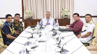 যমুনায় তিন বাহিনী প্রধান