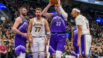 Lakers hold off Jazz to earn 4th straight win