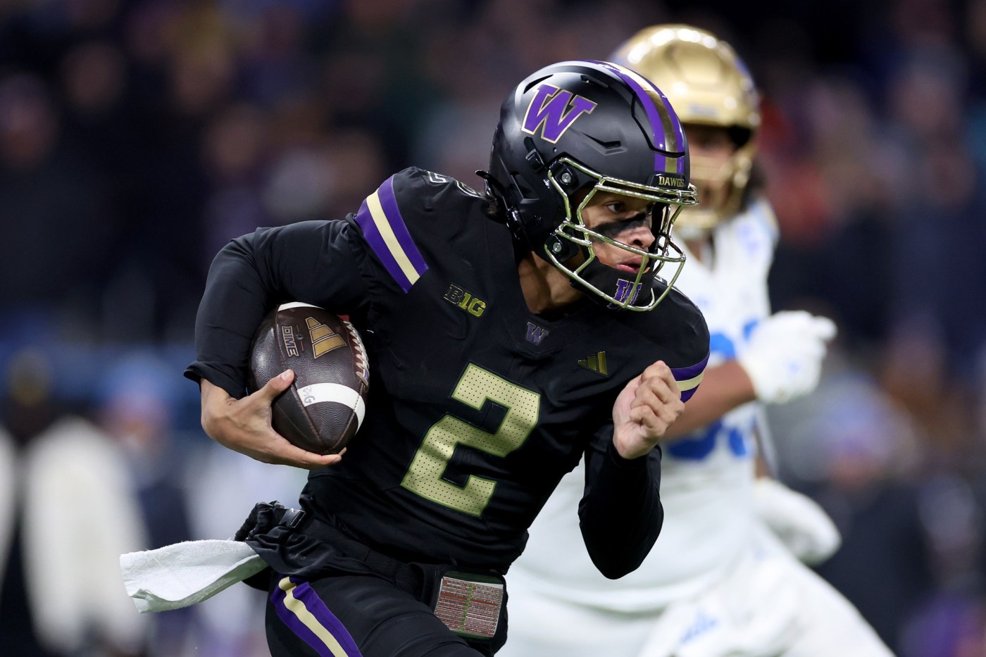 Washington at UCLA football: Who has the edge?