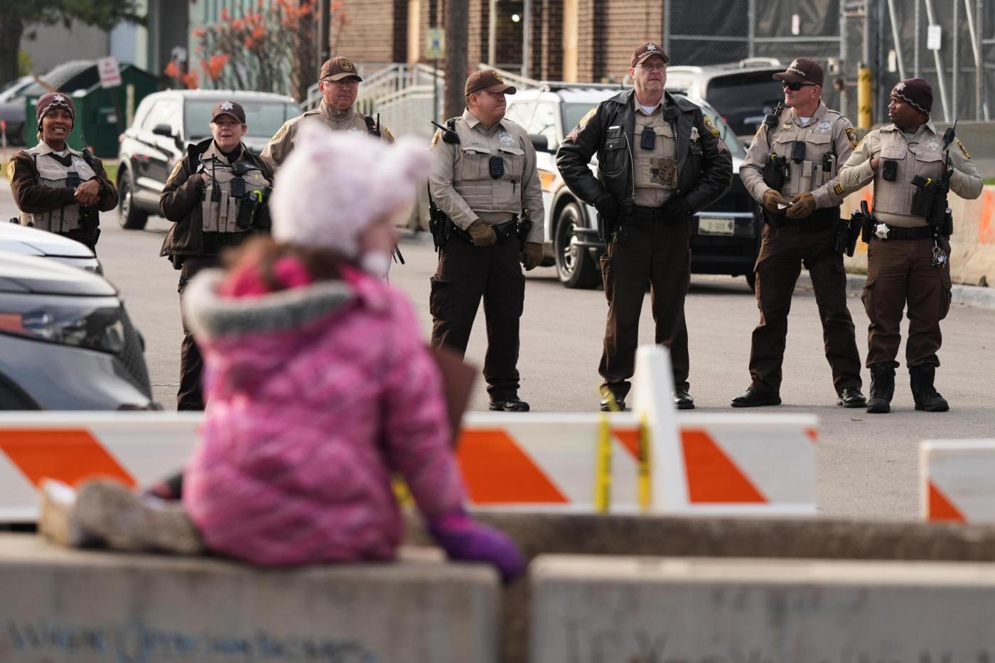 Judge’s blistering opinion details use of force in Chicago-area immigration crackdown