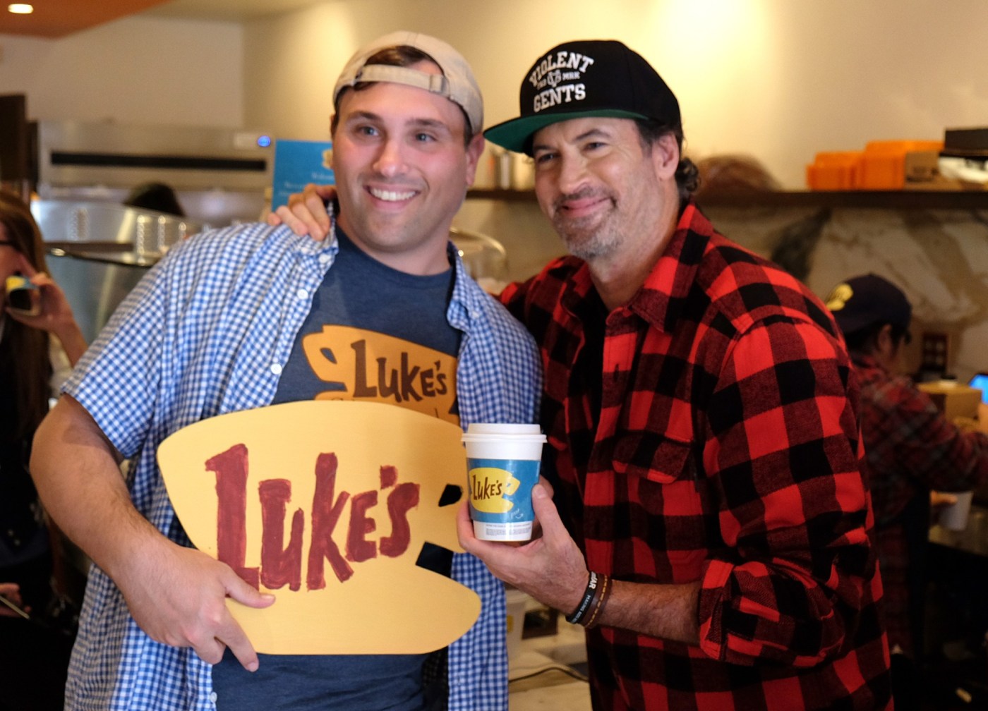 An LA pop up invites ‘Gilmore Girls’ fans to celebrate the holidays and meet Luke Danes